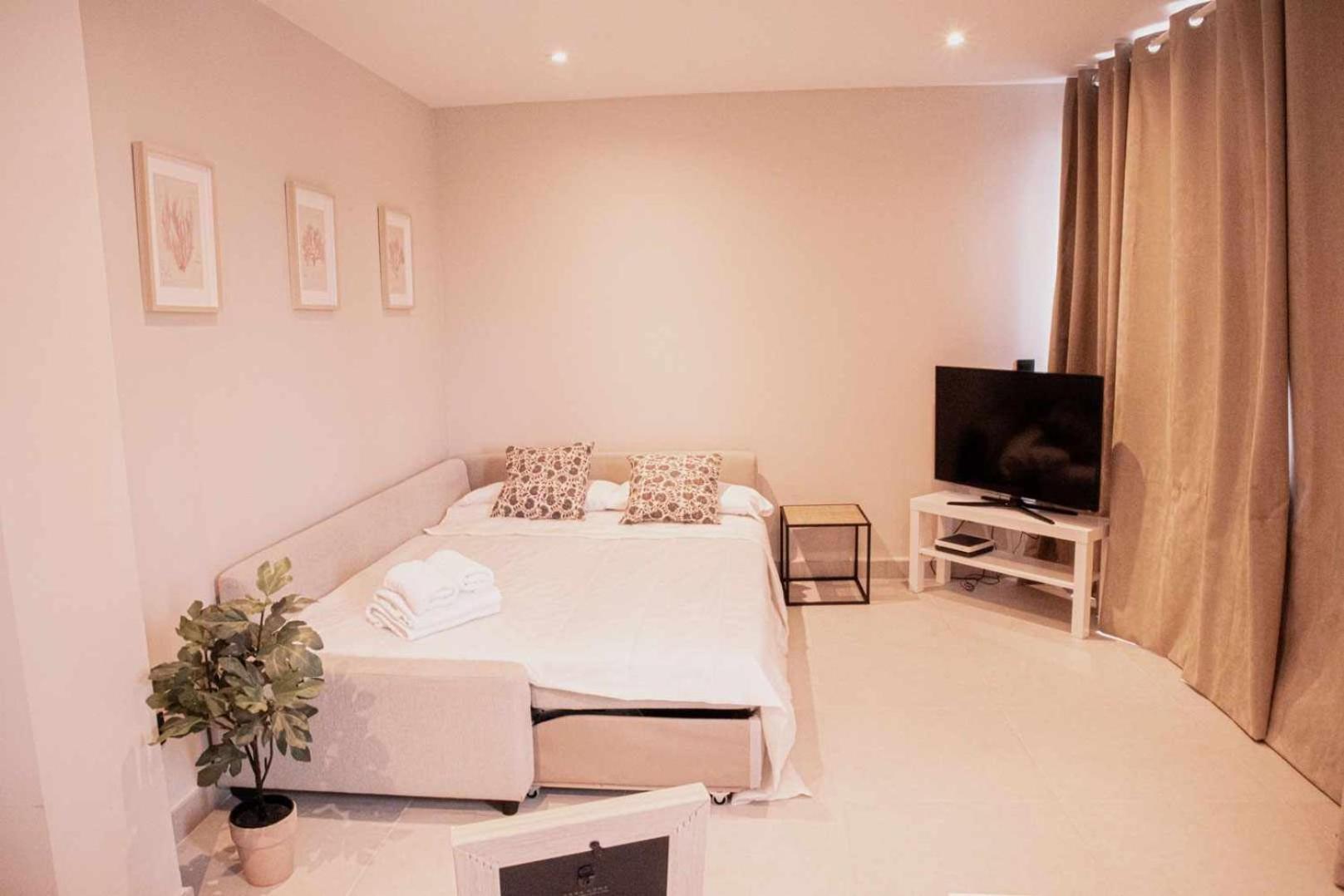 Marbella Center New In Old Townby Houselogy Apartment Exterior photo